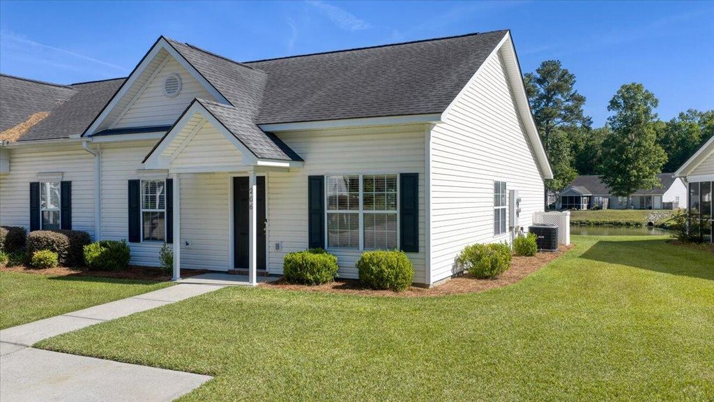 Photo of 206 Dupont Way, Summerville, SC 29485 (MLS # 26013633)
