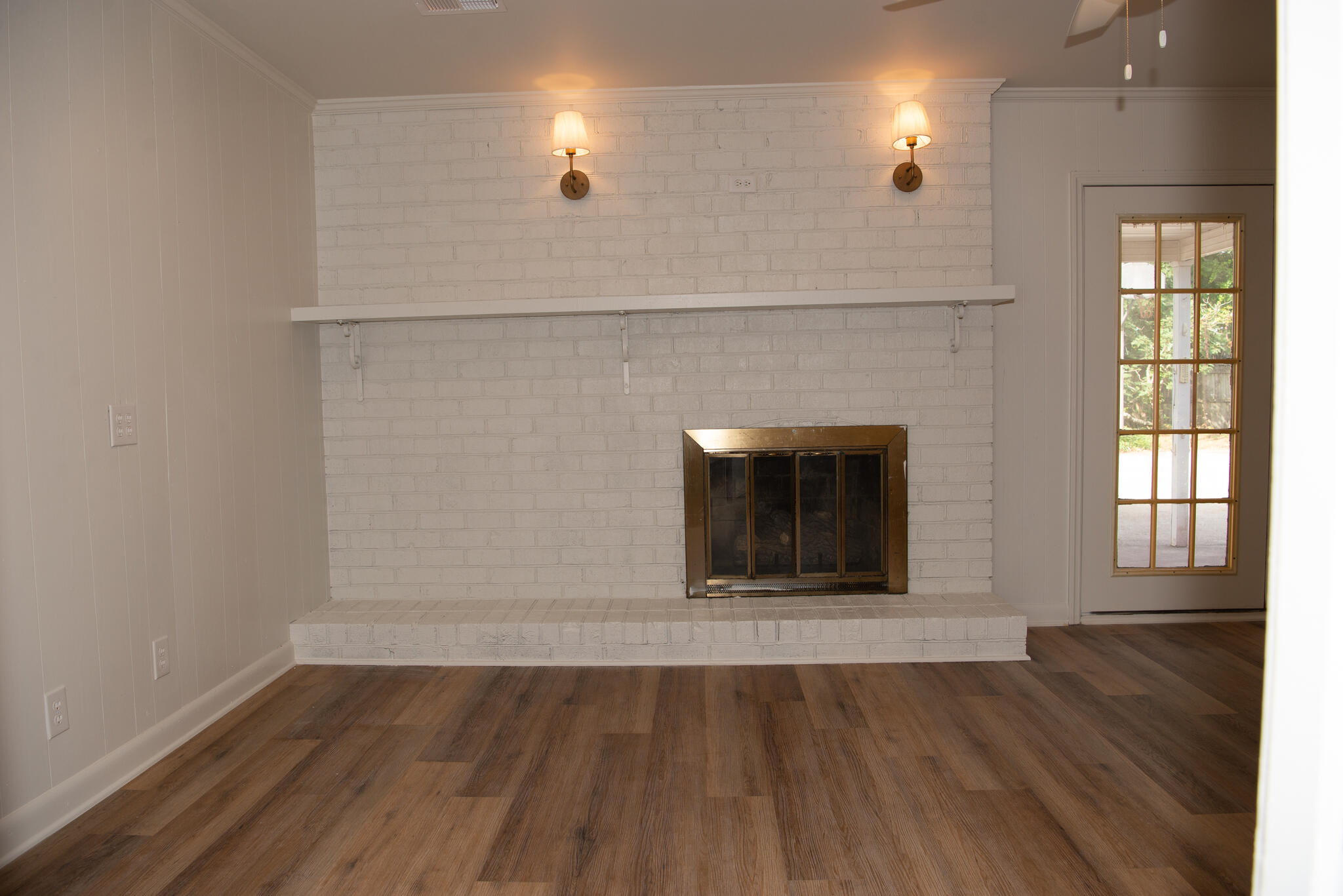 1203 Calais Drive