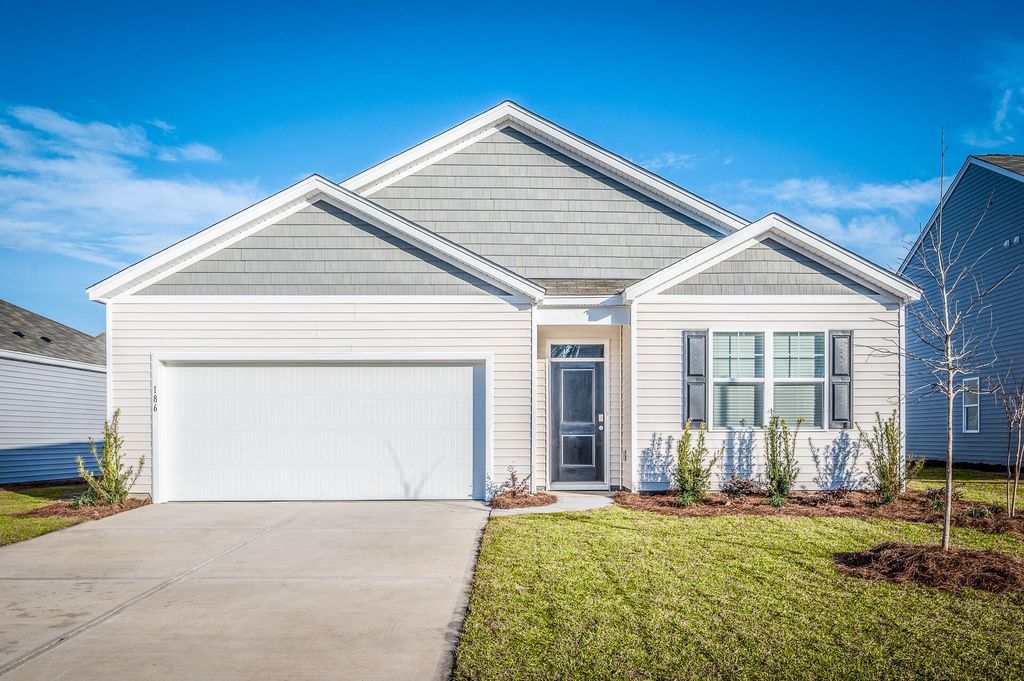 Photo of 186 Lagoona Drive, Summerville, SC 29483 (MLS # 26010136)