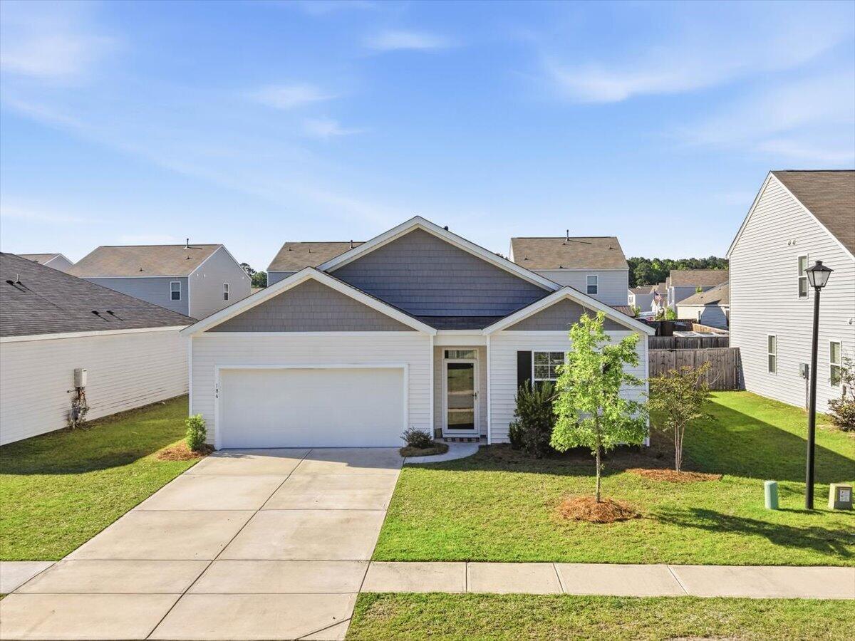 186 Lagoona Drive