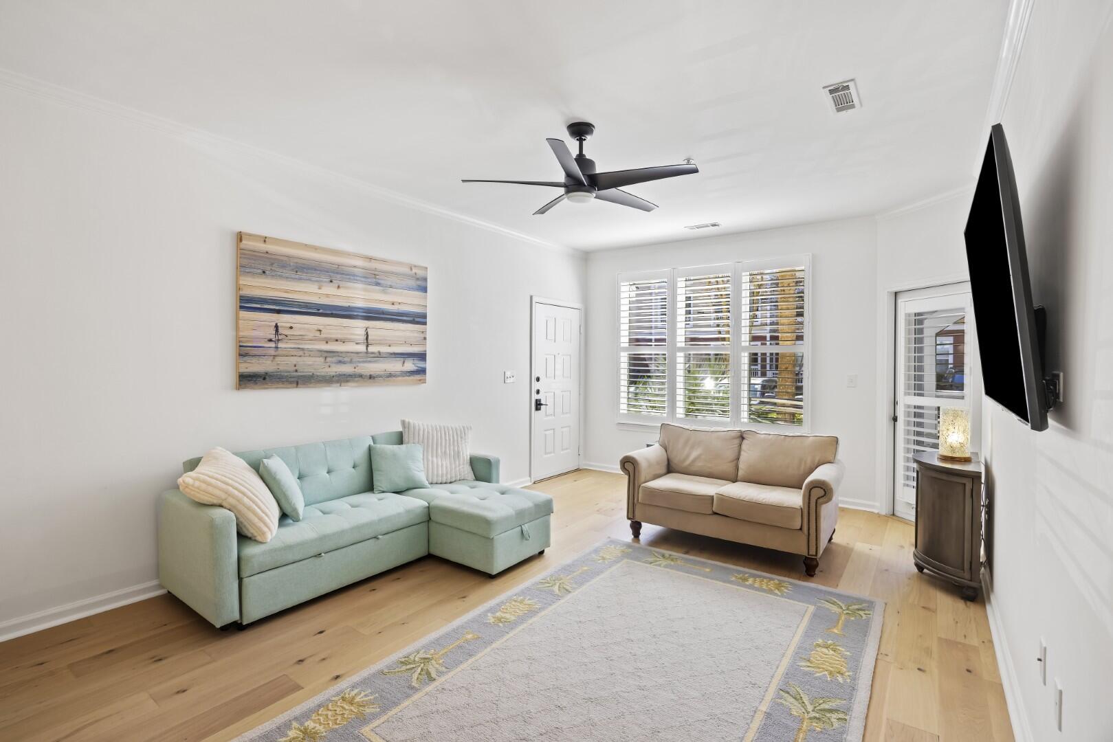 200 Bucksley Lane 105