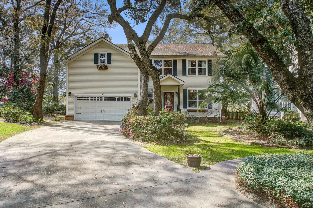 Photo of 1390 Crystal Shore Court, Charleston, SC 29412 (MLS # 26007063)
