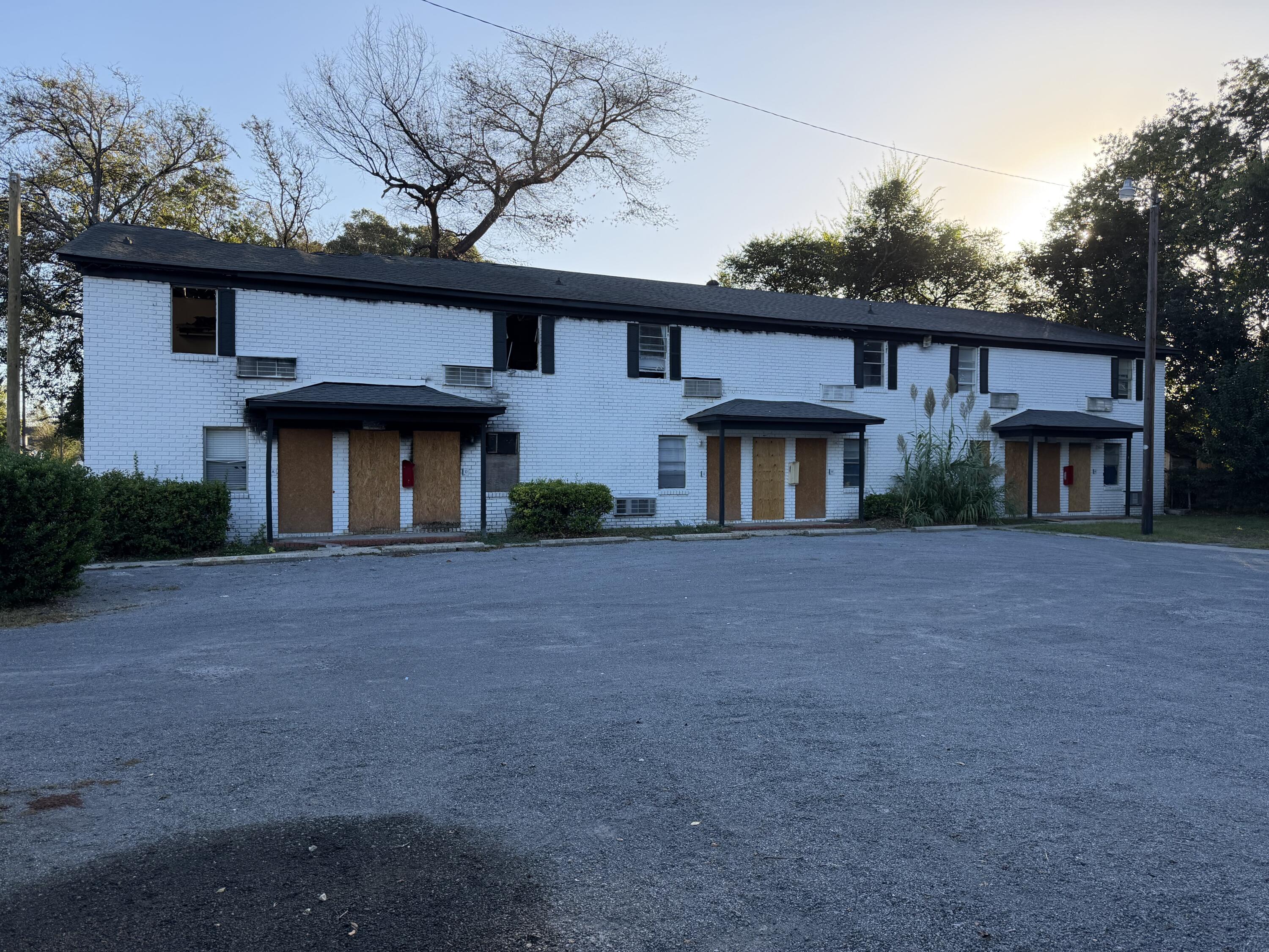 1907 Success Street