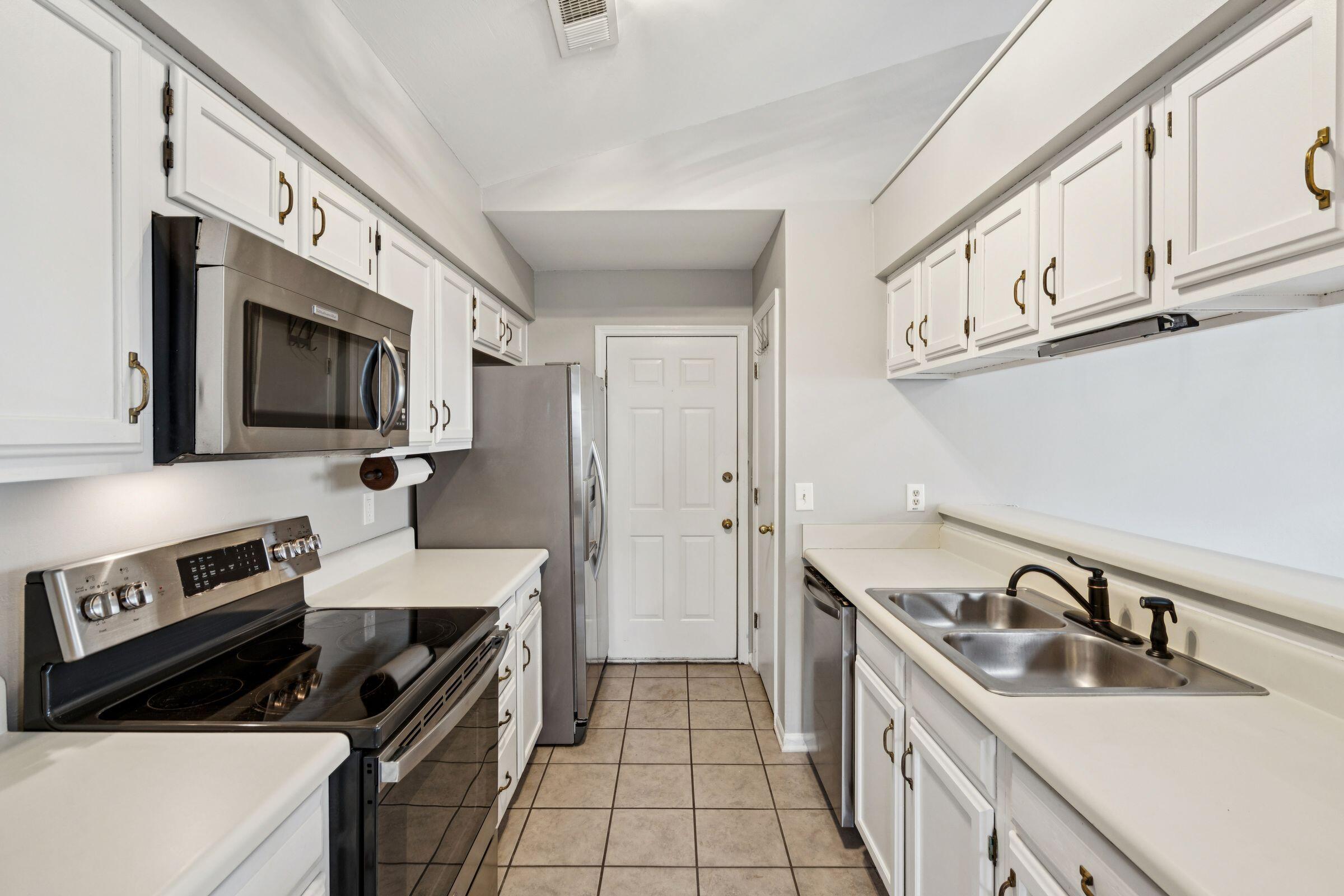 2763 Flower Creek Way