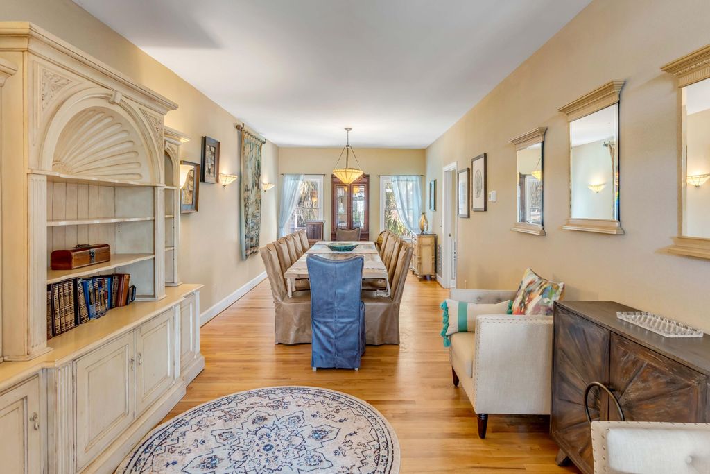 Photo of 28 Rebellion Road, Charleston, SC 29407 (MLS # 25023984)