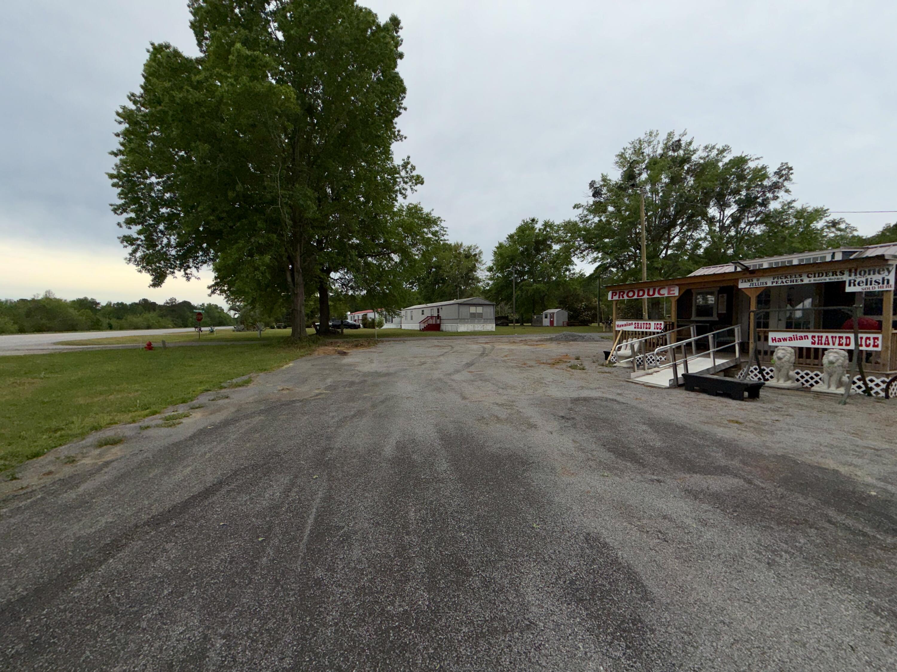 3268 N U.S. Highway 52
