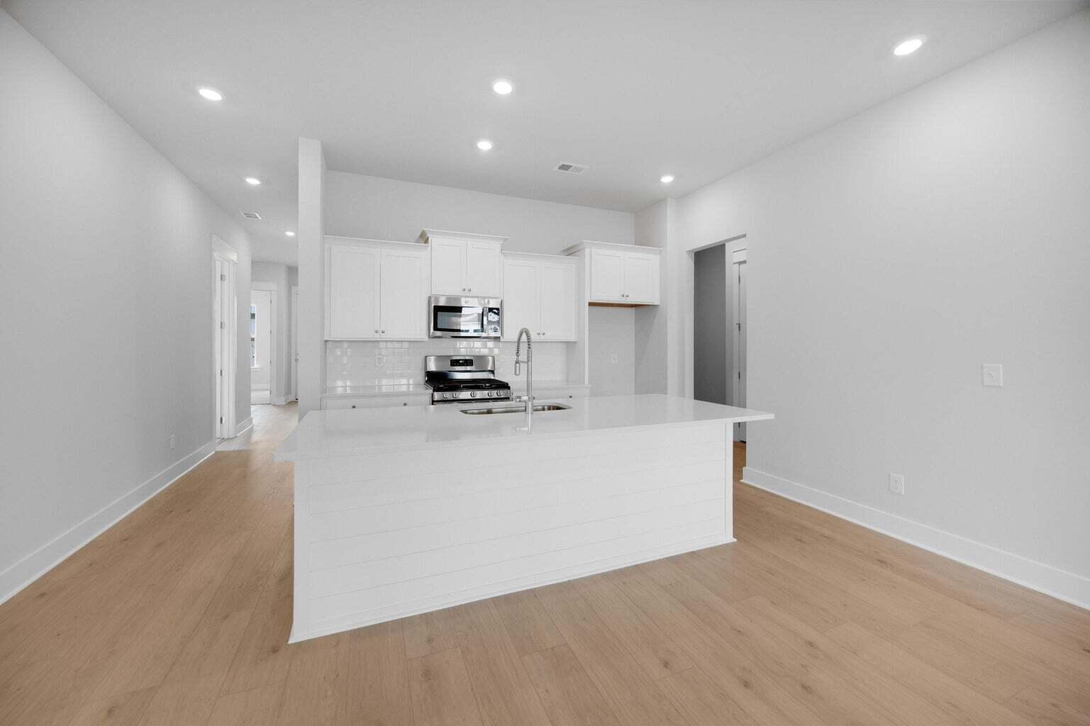 113 Cloverfield Trail Drive