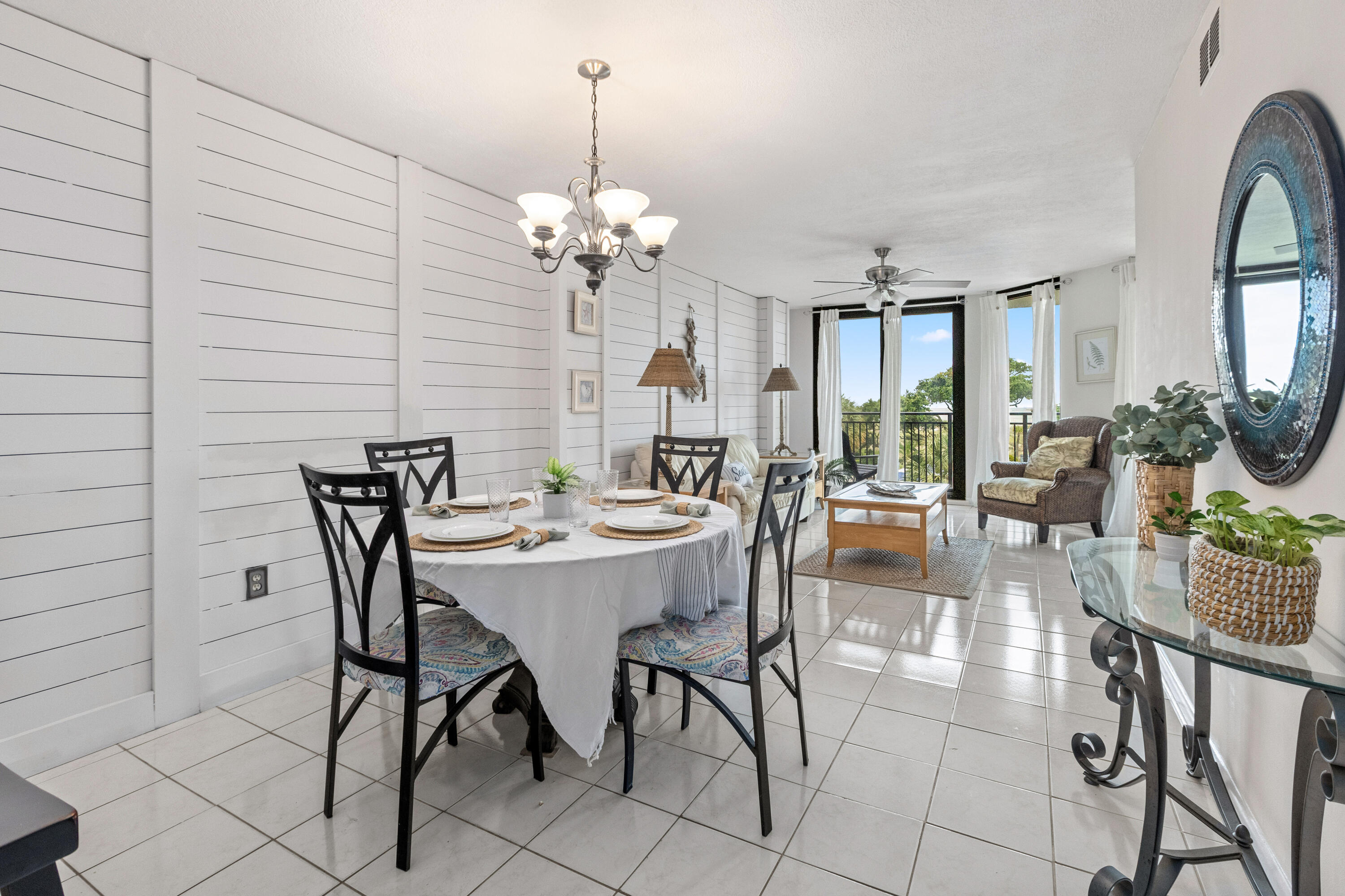 7600 Palmetto Drive B209