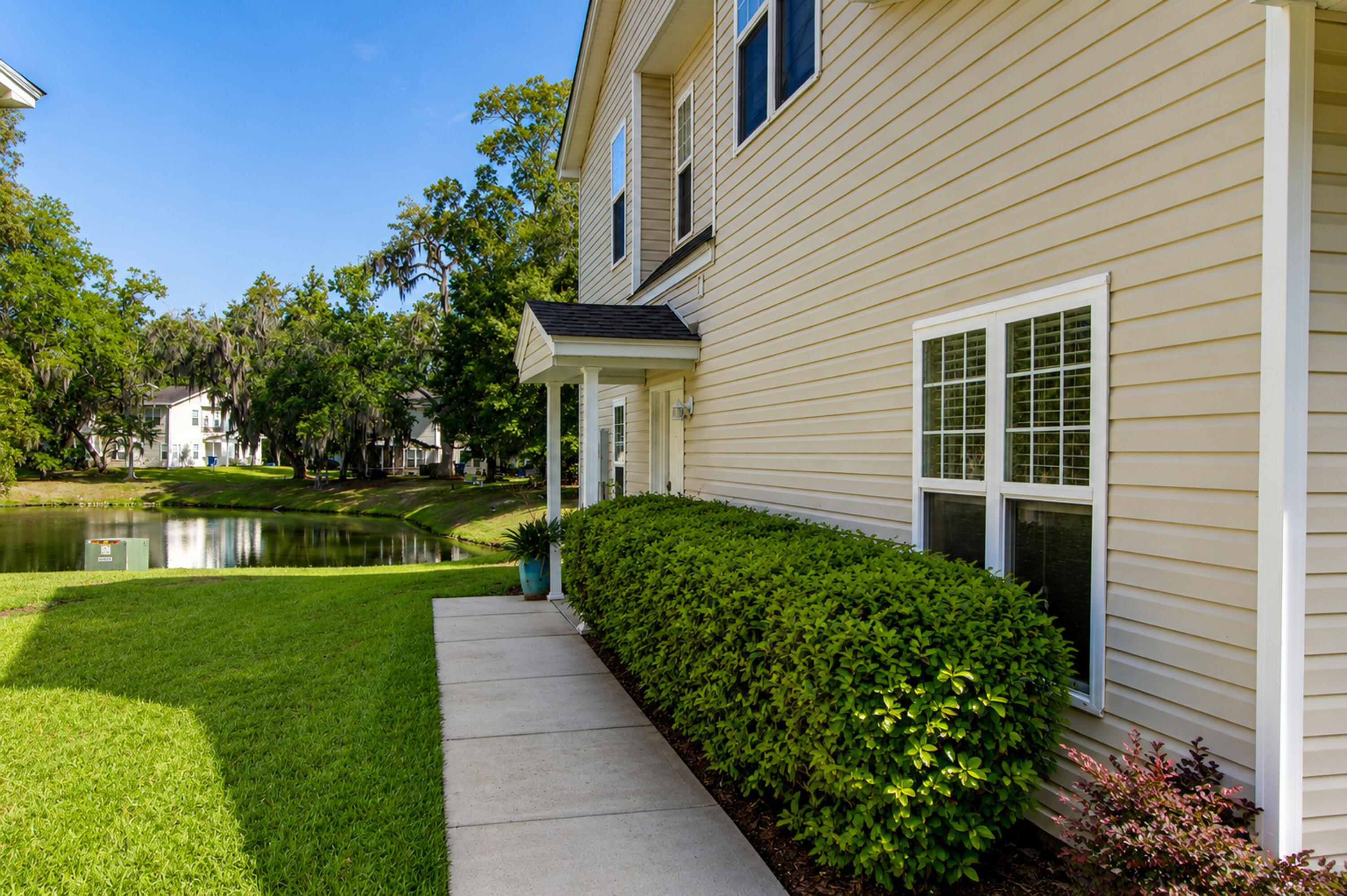 174 Grand Oaks Drive