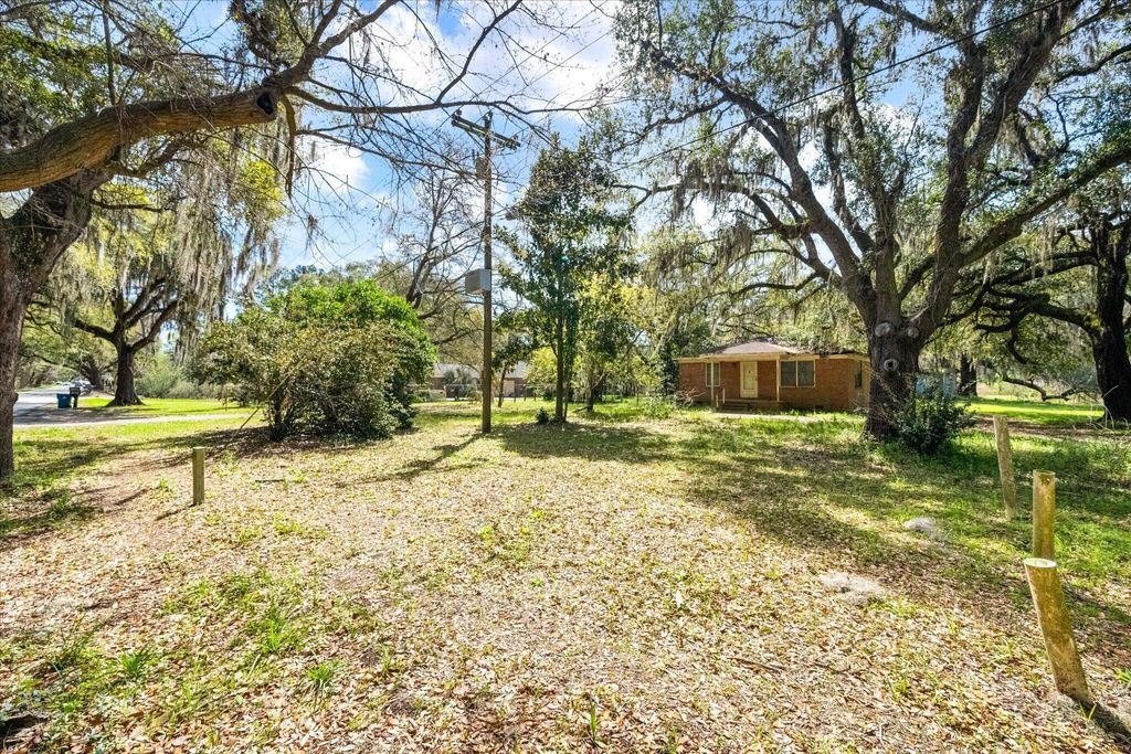 Photo of 1946 River Road, Johns Island, SC 29455 (MLS # 26008137)