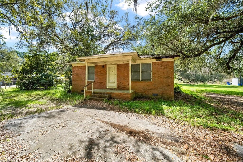 Photo of 1946 River Road, Johns Island, SC 29455 (MLS # 26008137)