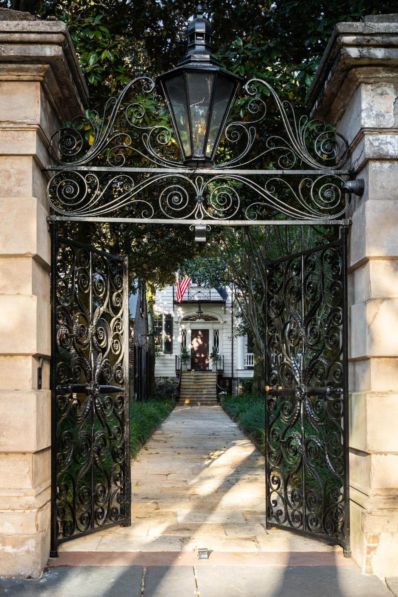 32 Legare Street