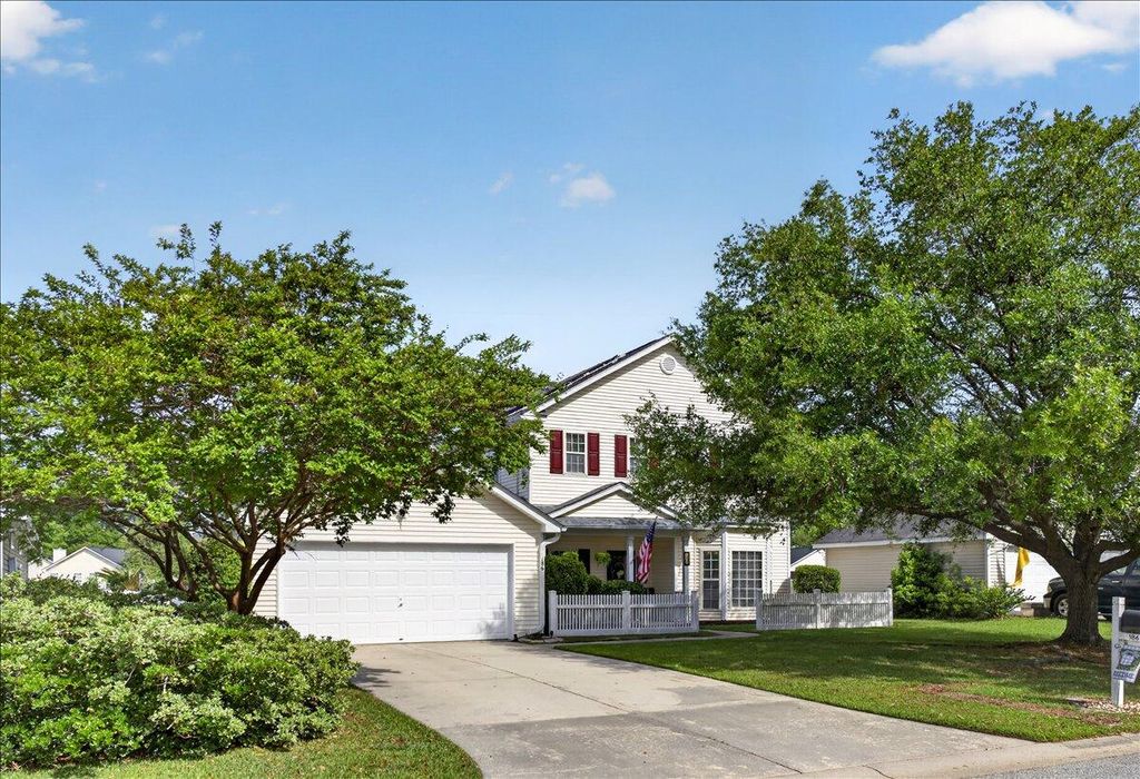 Photo of 186 Moon Dance Lane, Summerville, SC 29483 (MLS # 26010210)