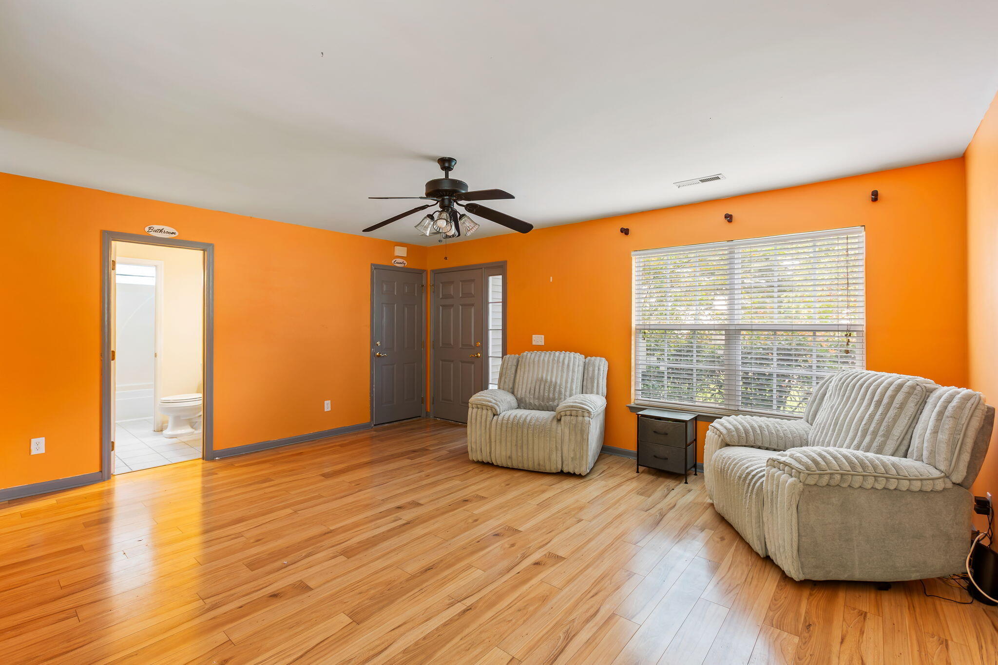 9033 Robins Nest Way