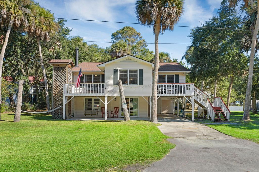 Photo of 607 Portia Street, Edisto Island, SC 29438 (MLS # 25029949)