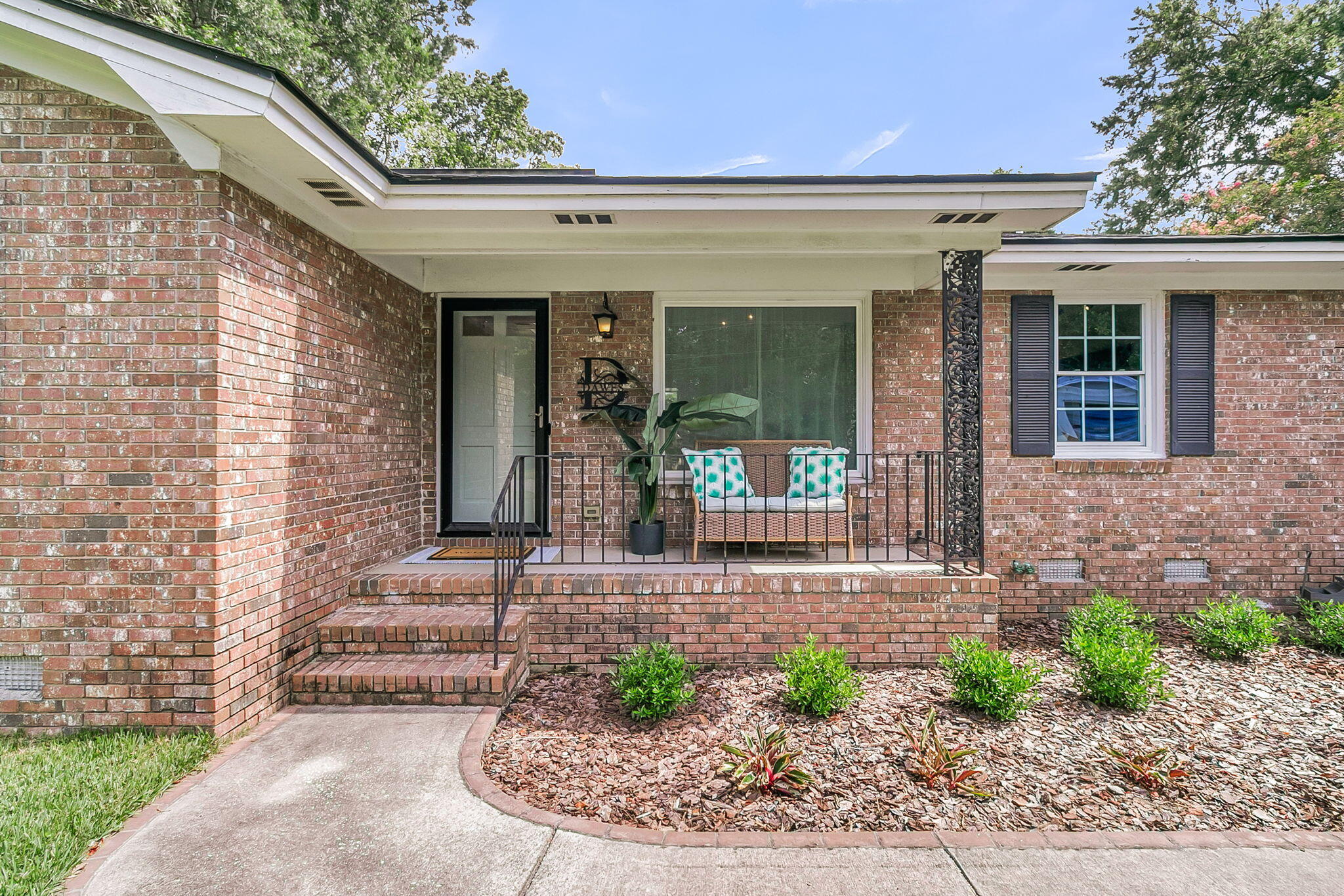 2228 N Dallerton Circle