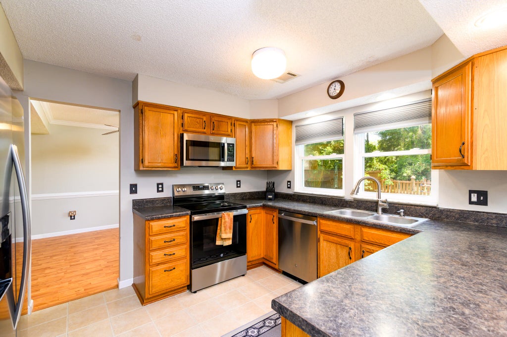 Photo of 1406 Diamond Boulevard, Mount Pleasant, SC 29466 (MLS # 26018963)