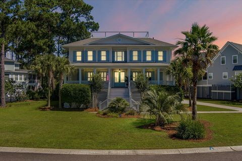 A home in Mount Pleasant