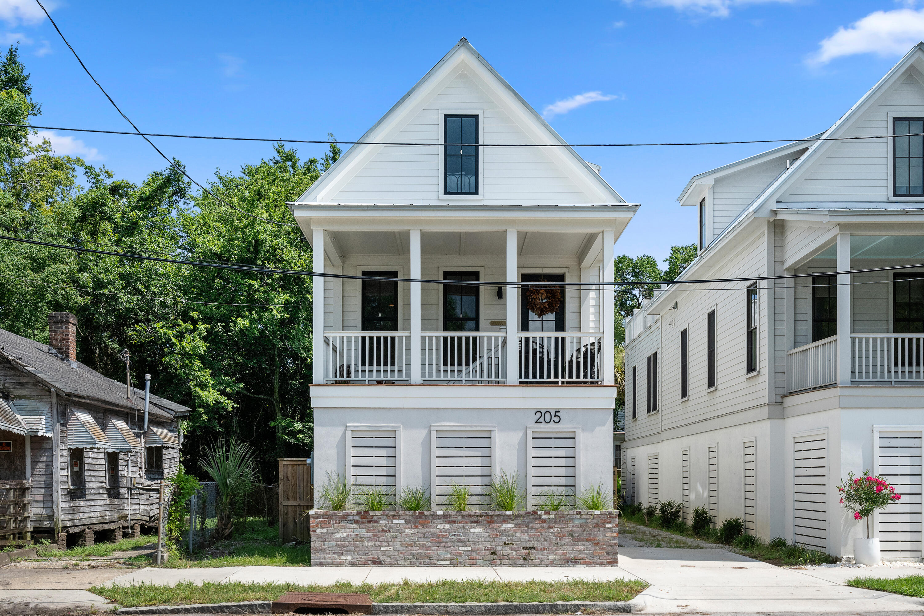 205 Line Street