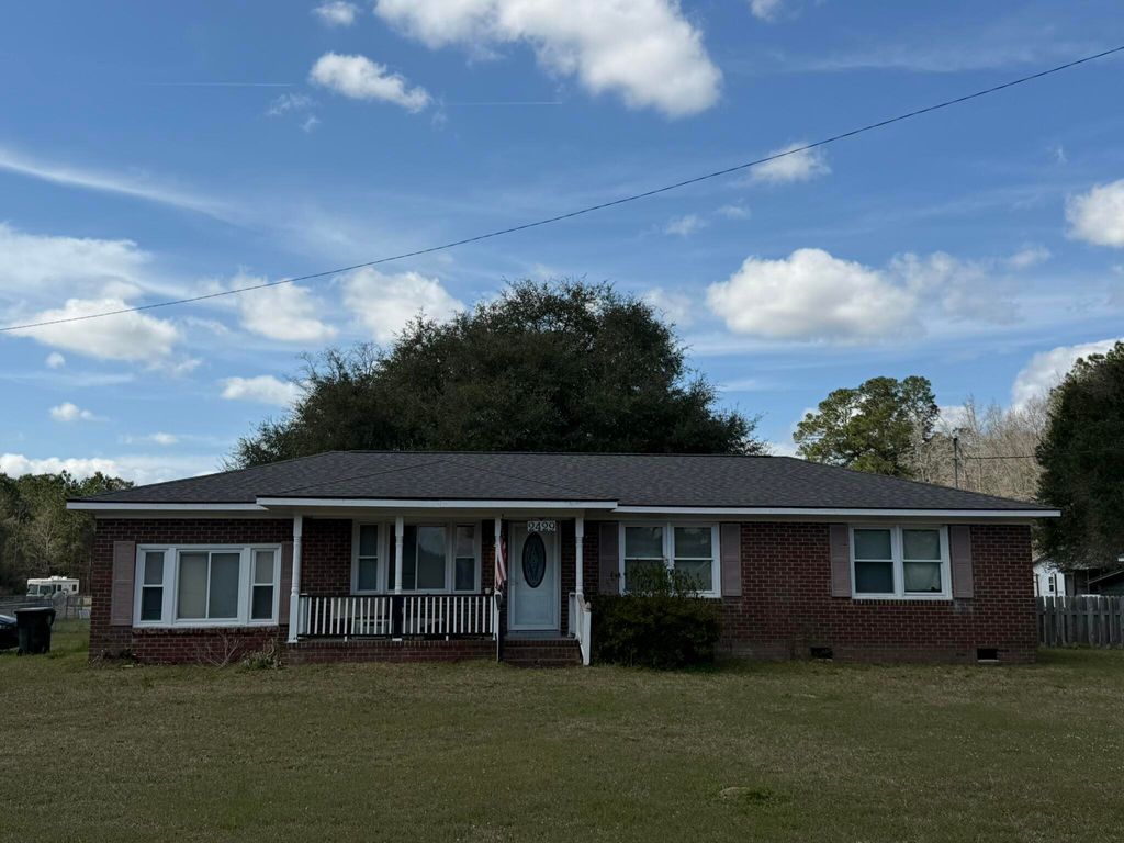 Photo of 2429 S Live Oak Drive, Moncks Corner, SC 29461 (MLS # 26006353)