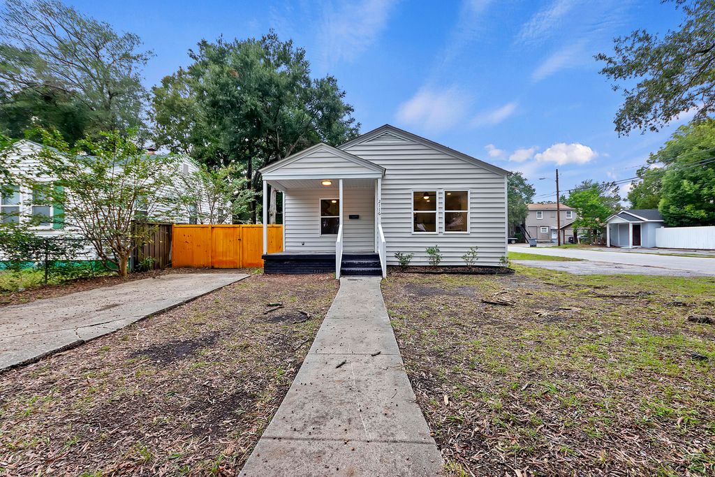 Photo of 2116 Commander Road, North Charleston, SC 29405 (MLS # 25027884)