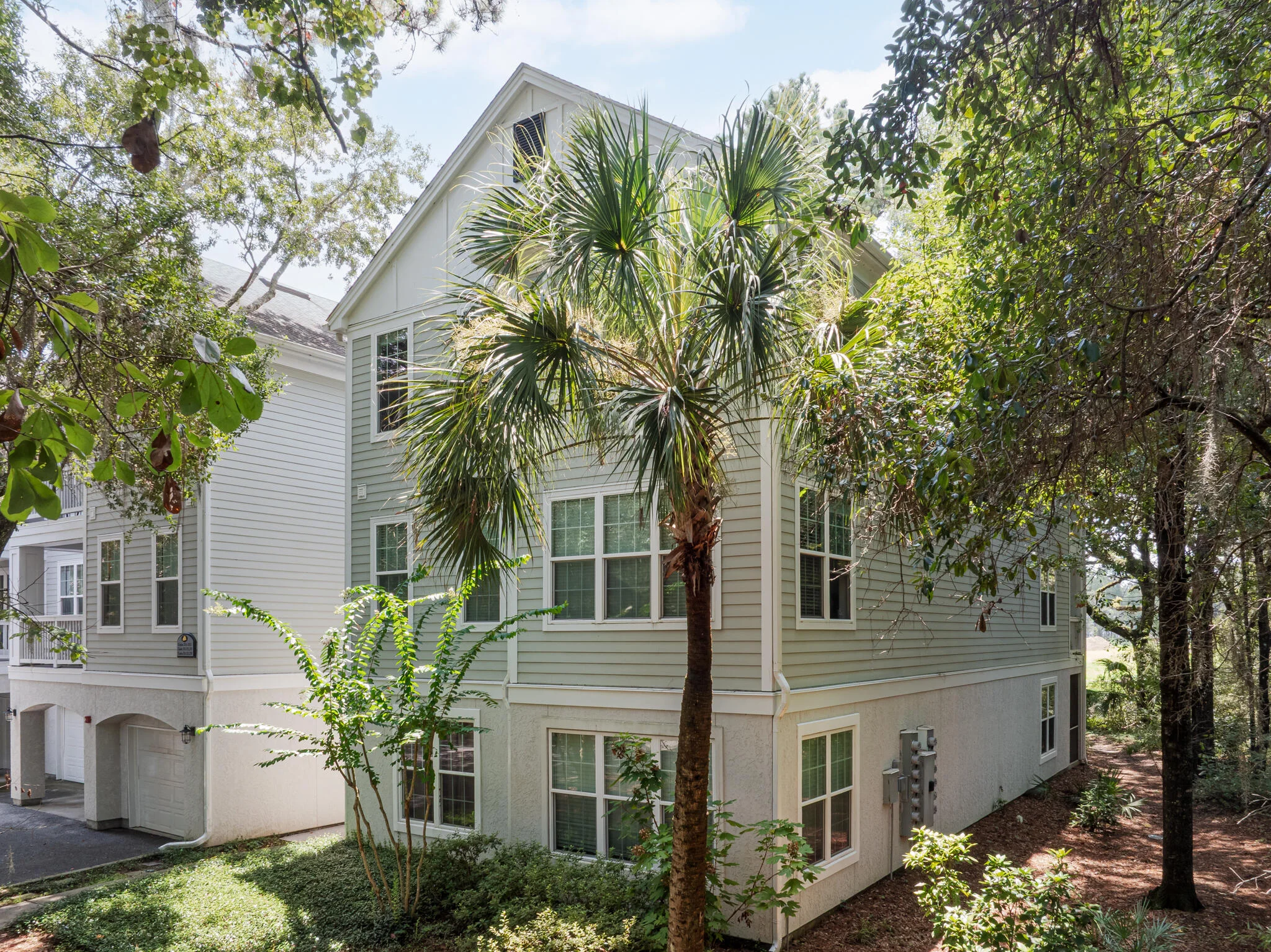 60 Fenwick Hall Alley Unit 332