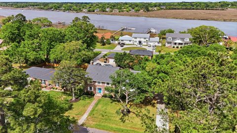 Photo of 2388 Erskine Avenue, Charleston, SC 29414 (MLS # 26010566)