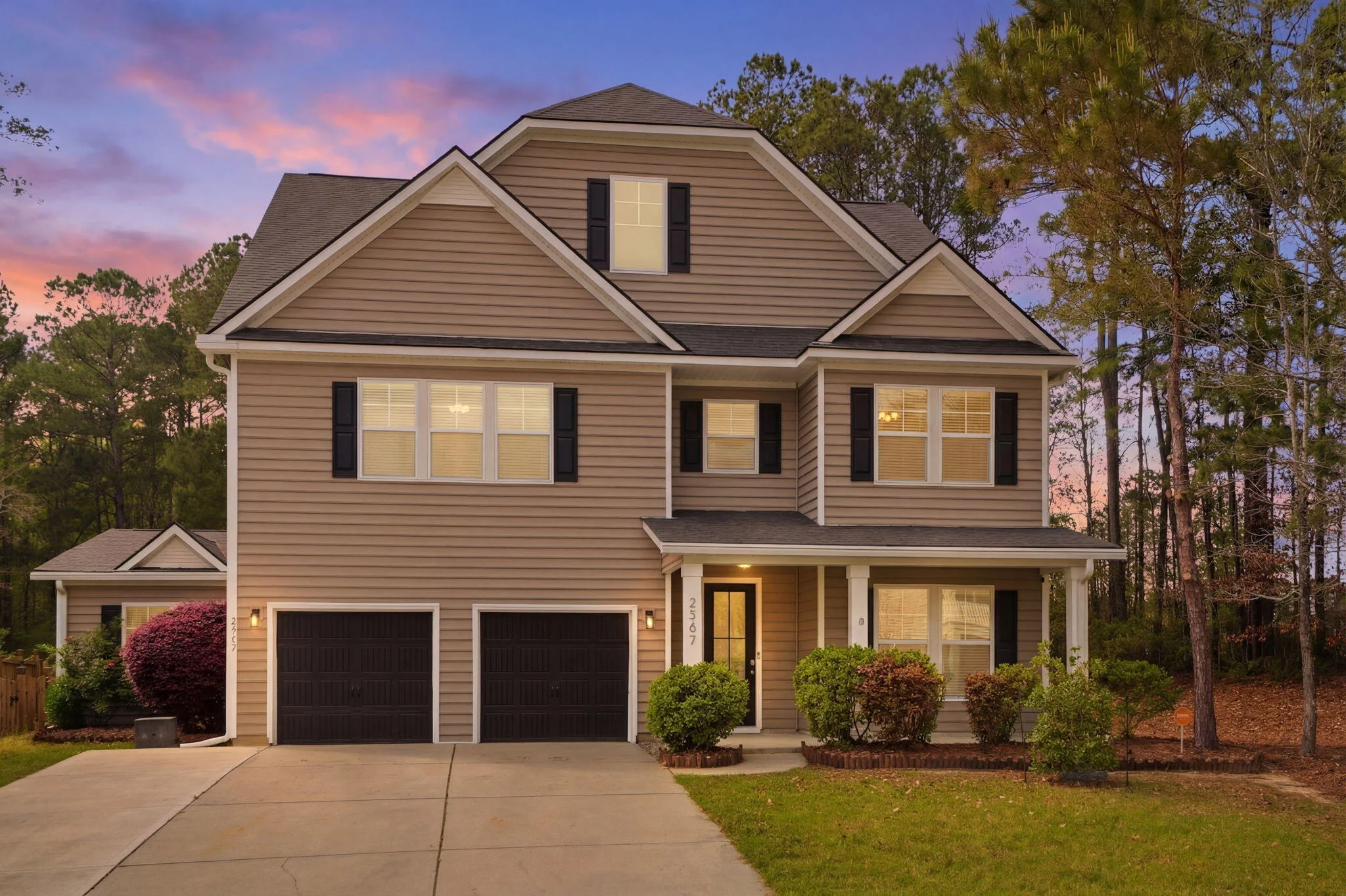 2307 Hummingbird Lane