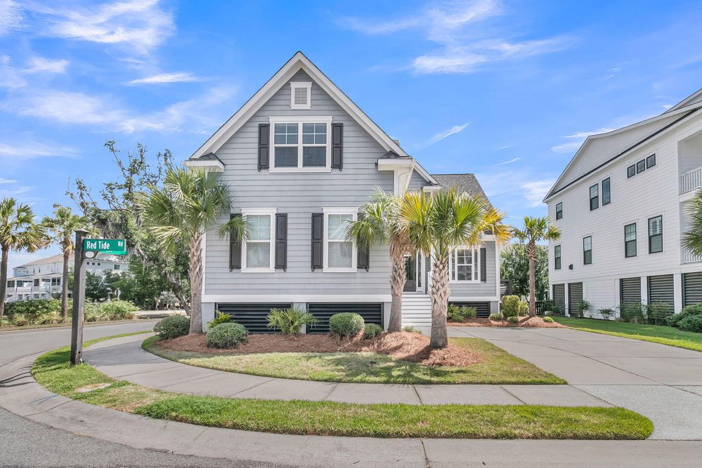 Photo of 1560 Red Tide Road, Mount Pleasant, SC 29466 (MLS # 26015436)