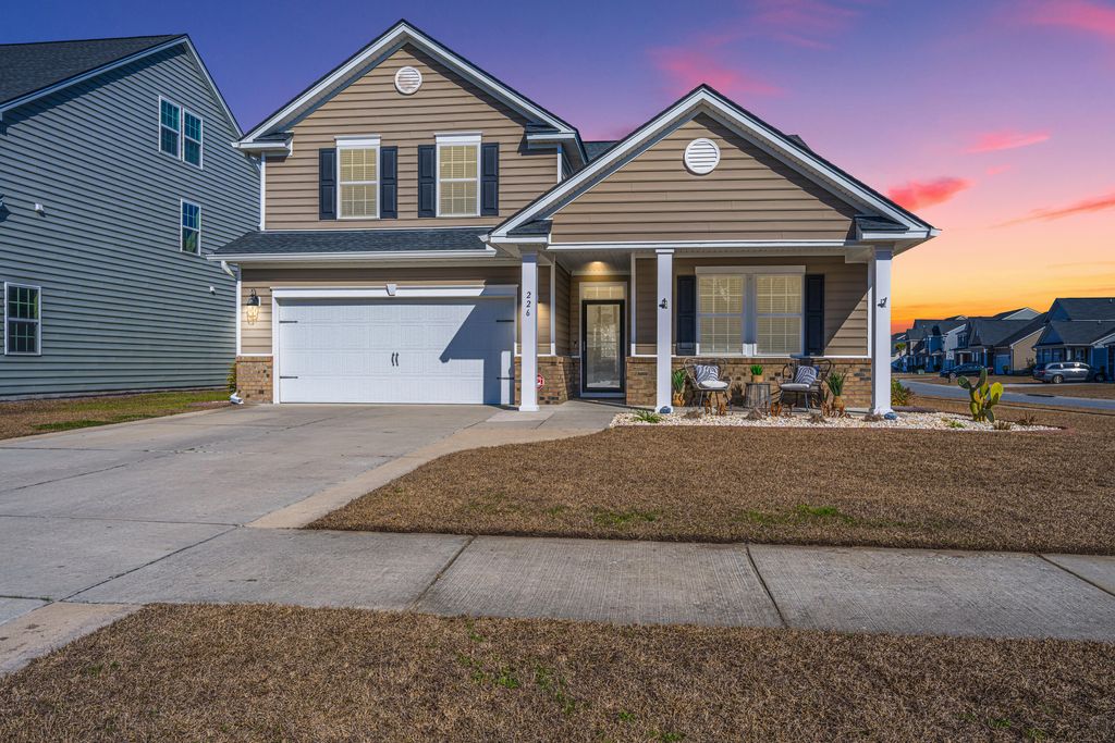 Photo of 226 Firewheel Court, Summerville, SC 29486 (MLS # 26002743)