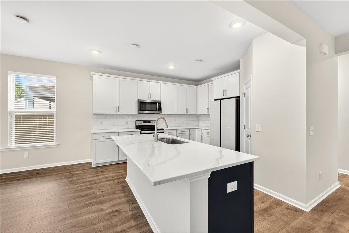 182 Wappoo Trace Lane