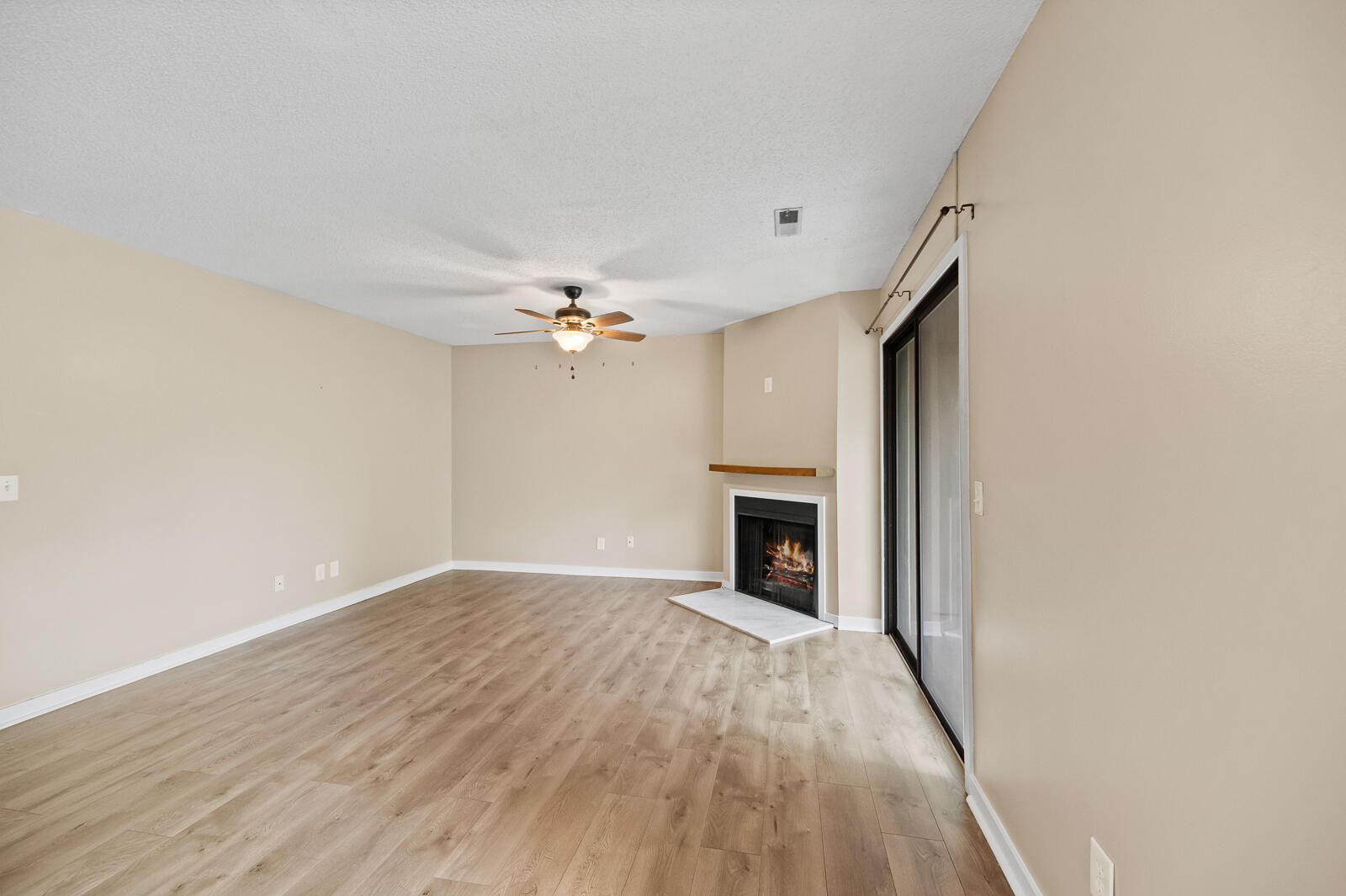 2305 Treescape Drive 7