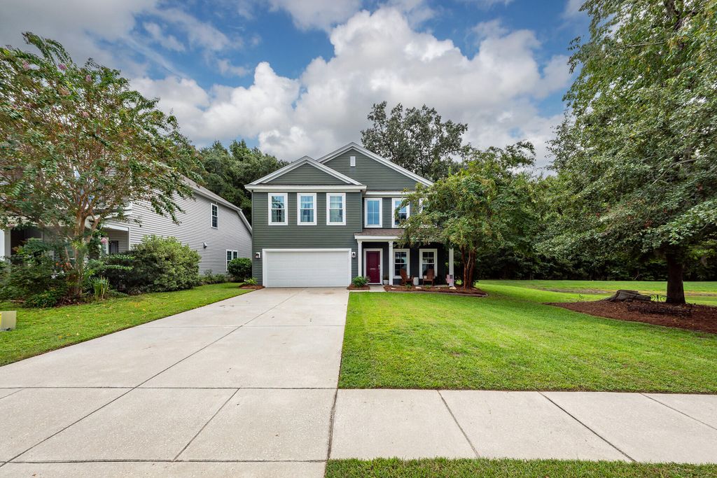 Photo of 3912 Hanoverian Drive, Mount Pleasant, SC 29429 (MLS # 25023218)