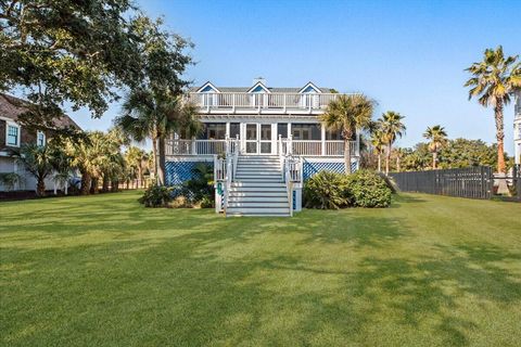 2714 Bayonne Street Sullivans Island SC 29482