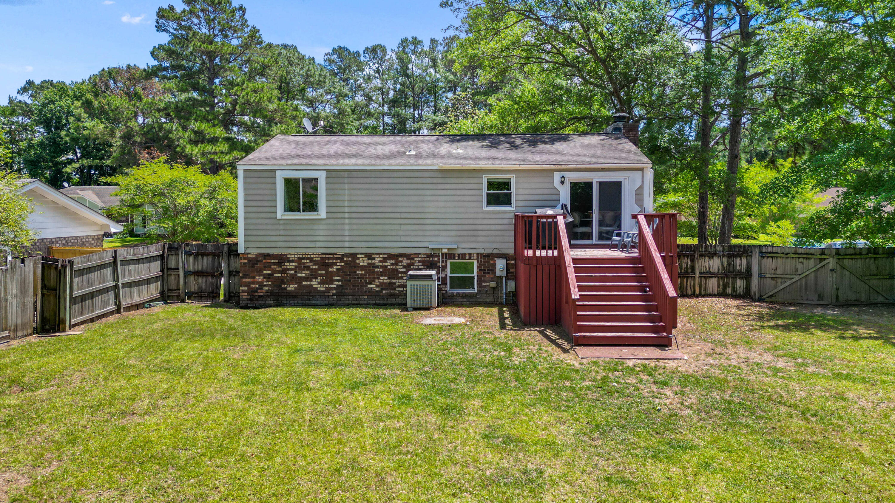 117 Canaberry Circle