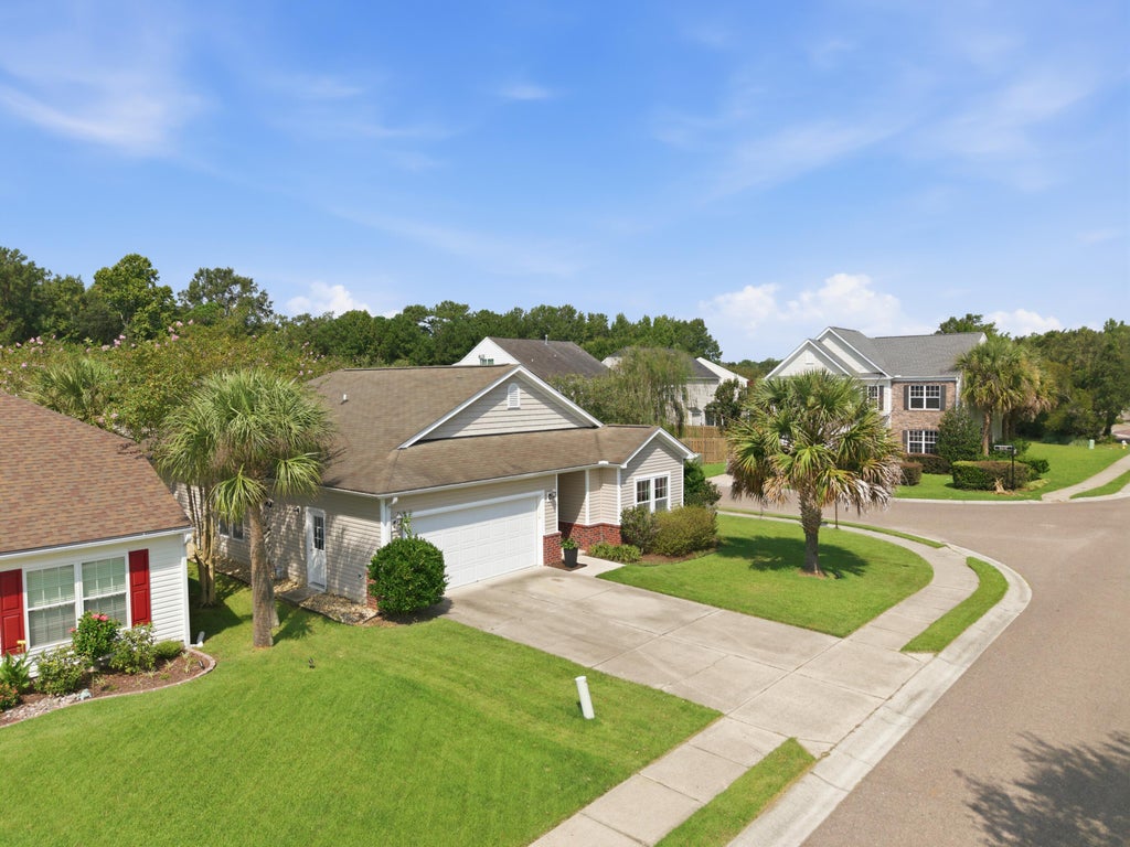 Photo of 4004 Sanderson Lane, Summerville, SC 29483 (MLS # 26023744)