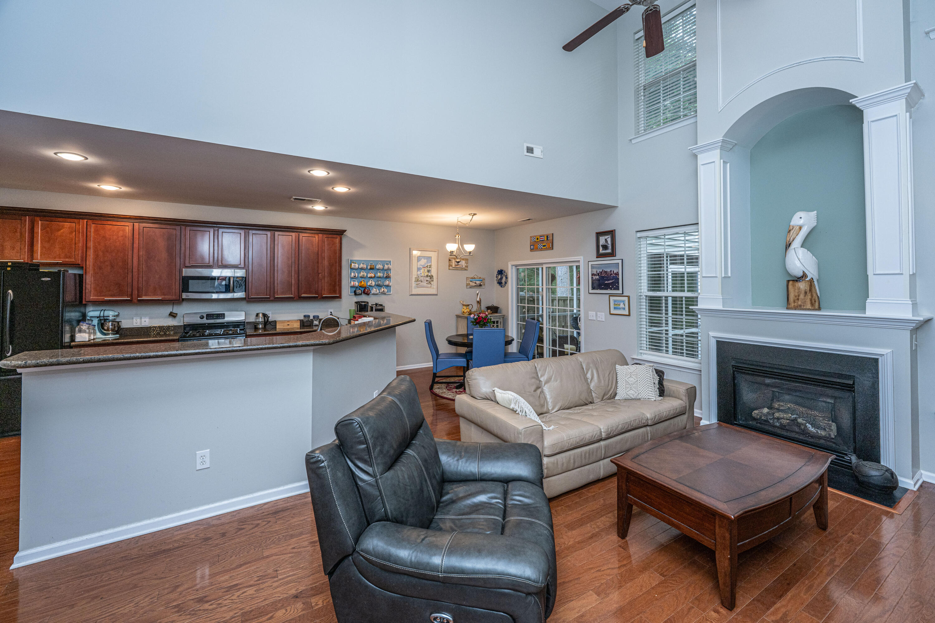 3031 Ellington Drive