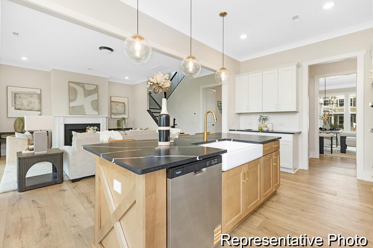 1135 Marsh Harrier Drive Cc3-7-3p