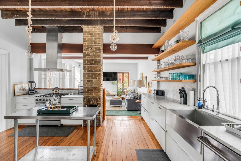 Photo of 142 Spring Street, Charleston, SC 29403 (MLS # 26003442)