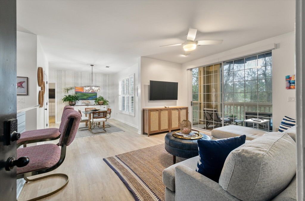 Photo of 1600 Long Grove Drive #612, Mount Pleasant, SC 29464 (MLS # 26007638)