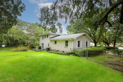 A home in Hanahan