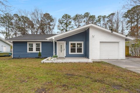 A home in Moncks Corner