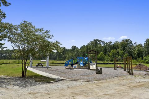 A home in Moncks Corner