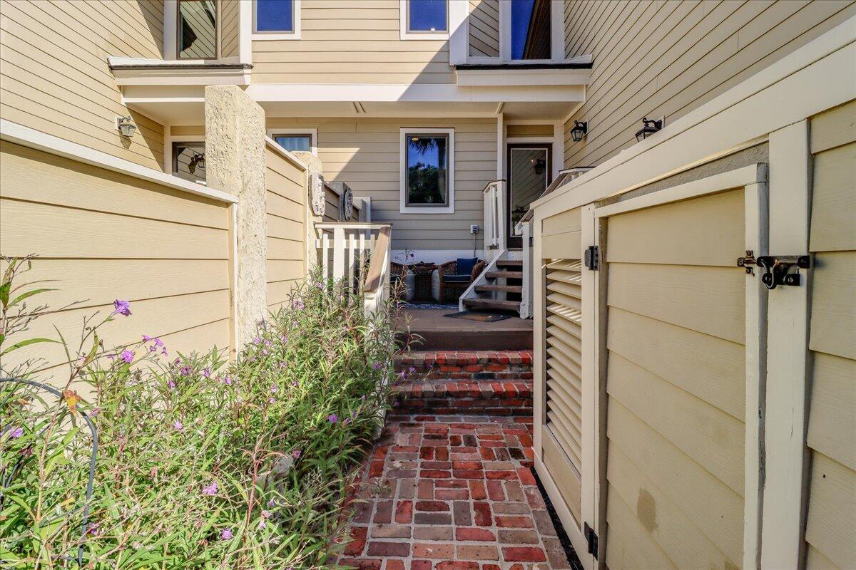 2 Fairway Dunes Lane