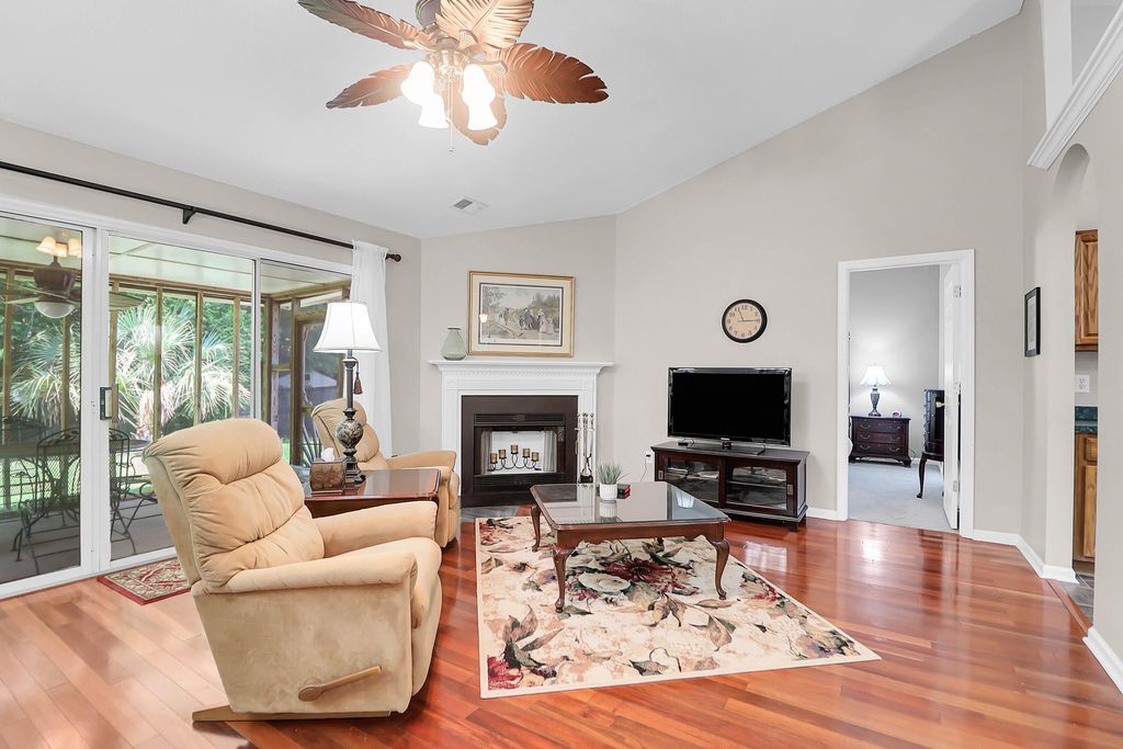 Photo of 169 Historic Drive, Mount Pleasant, SC 29464 (MLS # 26004140)