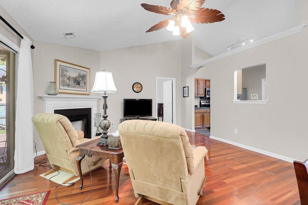 Photo of 169 Historic Drive, Mount Pleasant, SC 29464 (MLS # 26004140)