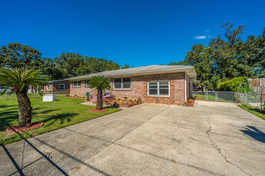 Photo of 104 Aldene Avenue, Goose Creek, SC 29445 (MLS # 26028387)