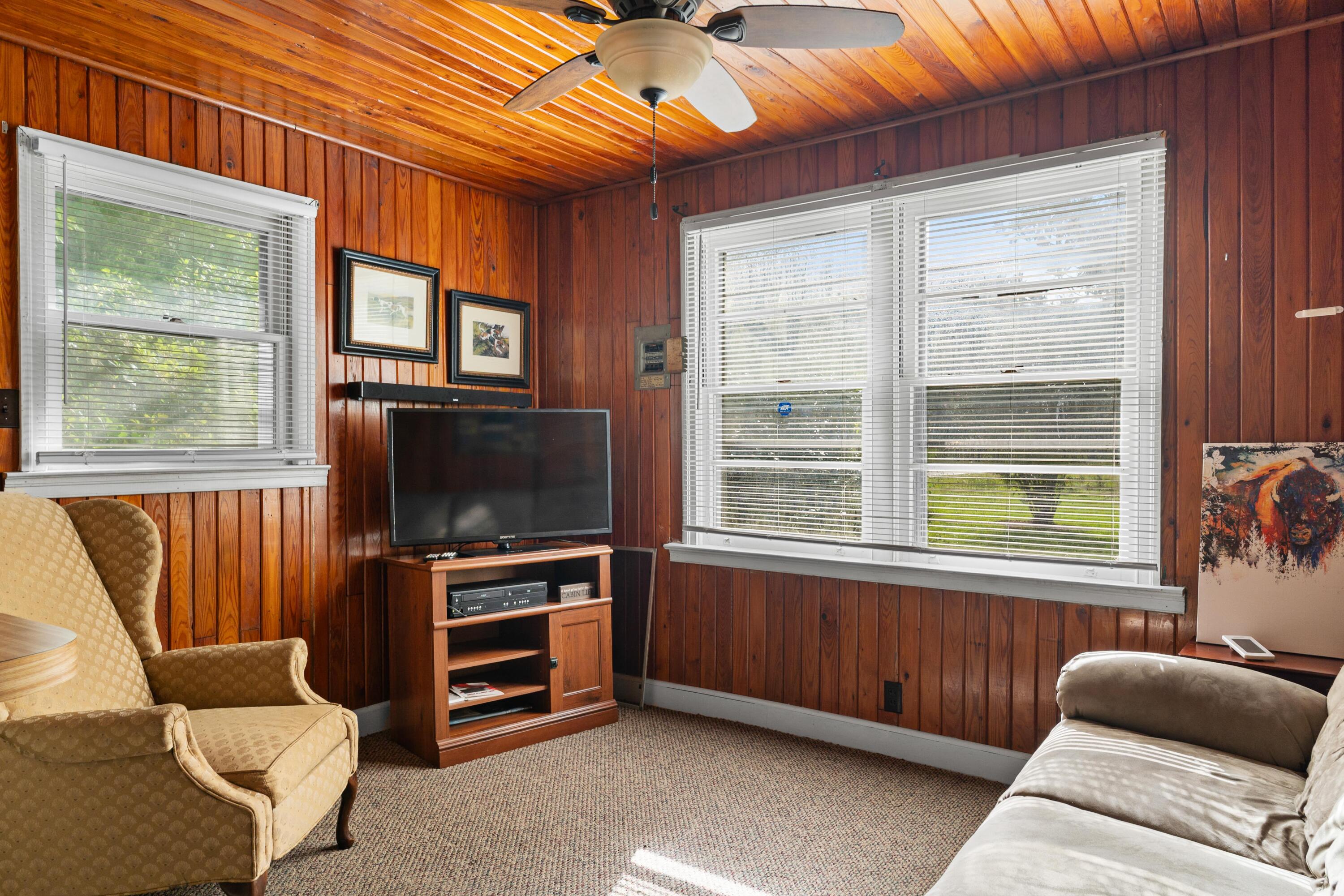 6590 Low Country Highway