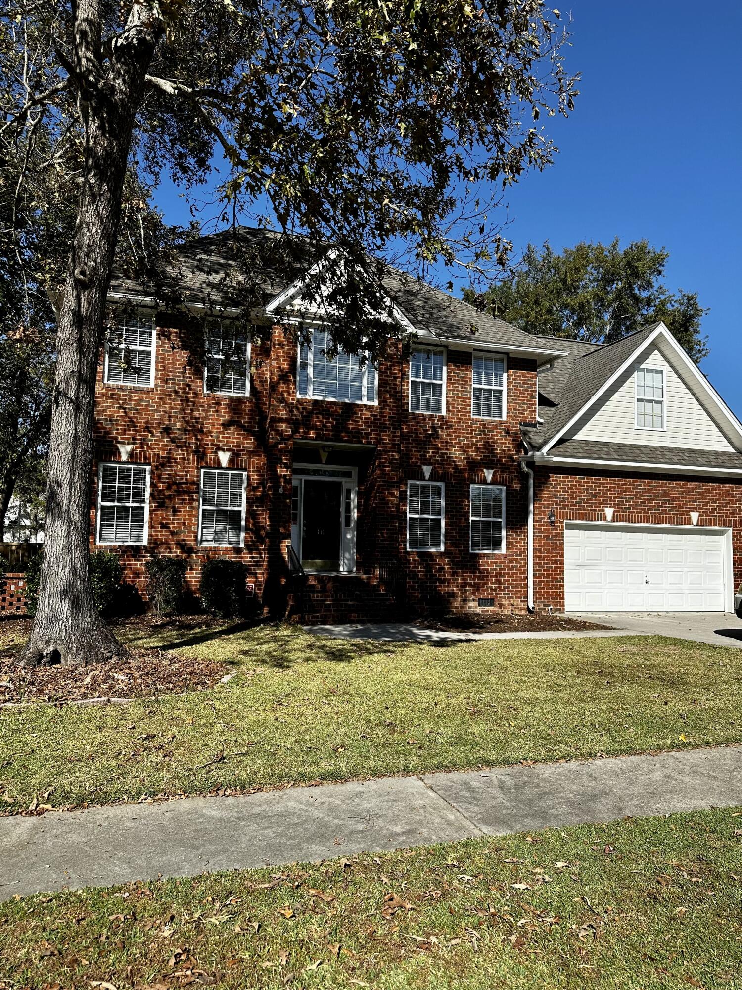 Photo 1 of 22 of 111 Spalding Circle house