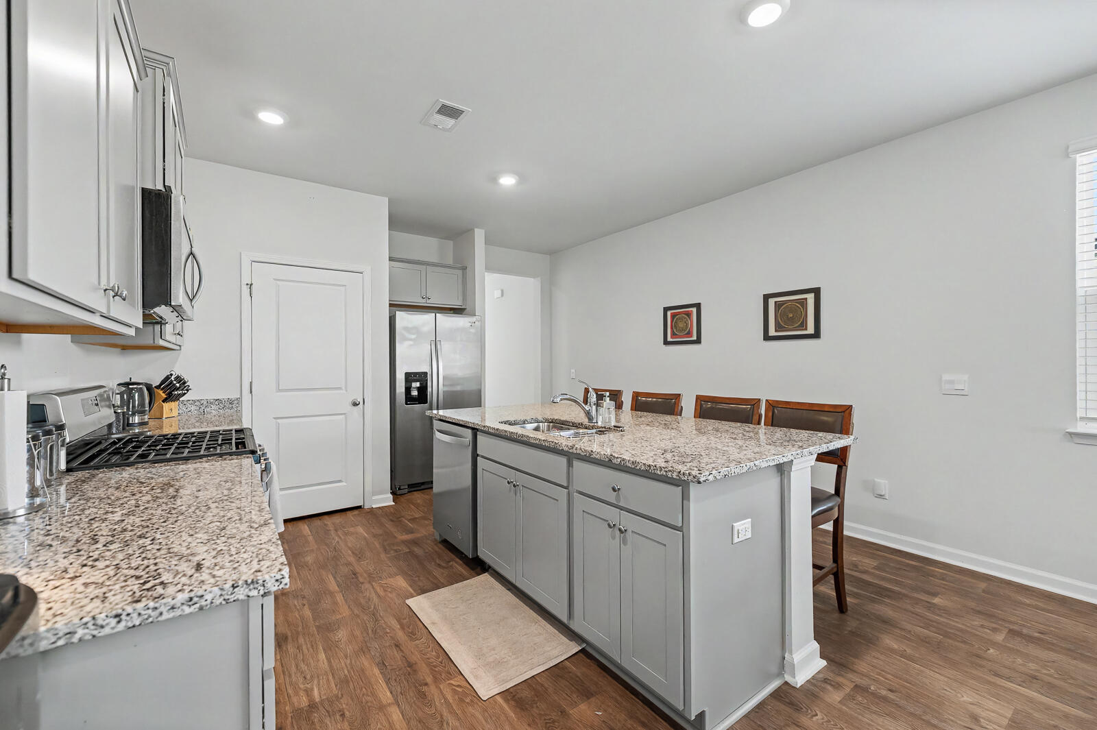 493 Cedarview Road